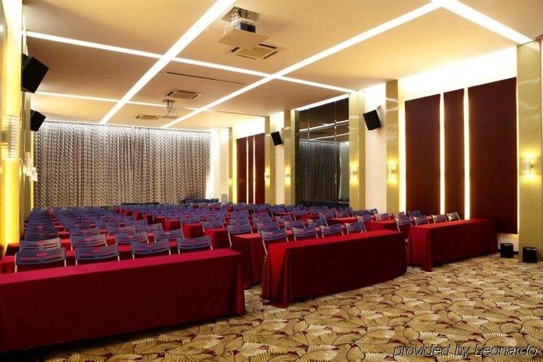 Shenzhen Luohu Art Hotel, Dongmen Shopping Center Бизнес снимка