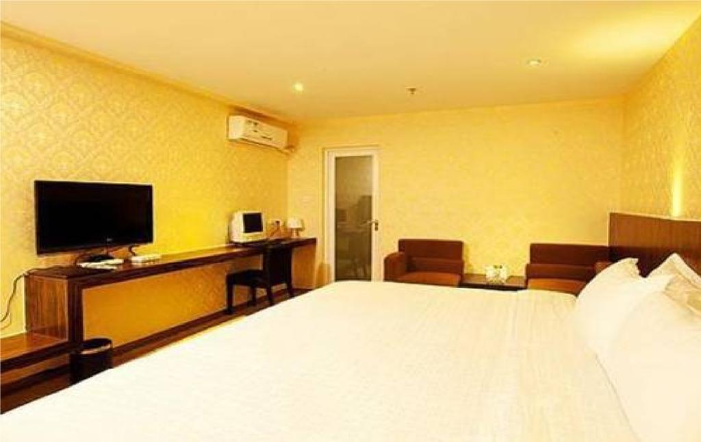 Shenzhen Luohu Art Hotel, Dongmen Shopping Center Стая снимка