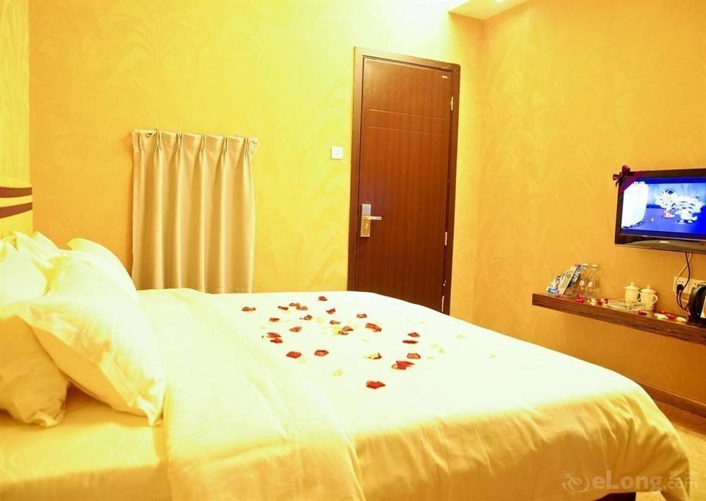 Shenzhen Luohu Art Hotel, Dongmen Shopping Center Екстериор снимка